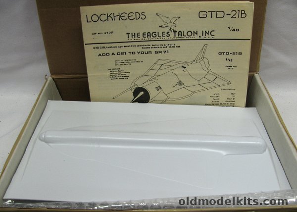 Eagles Talon 1/48 Lockheed GTD-21B (D21 D-21) Drone with M-12 Pylon, ET201 plastic model kit